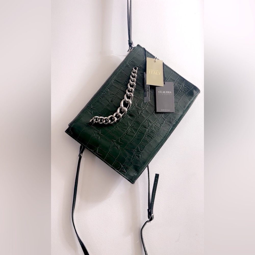Claudia Firenze Green Crossbody Bag - Picture 5 of 8